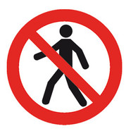 Verbotszeichen nach ISO 7010 Klebefolie, Für Fußgänger verboten, 200 mm